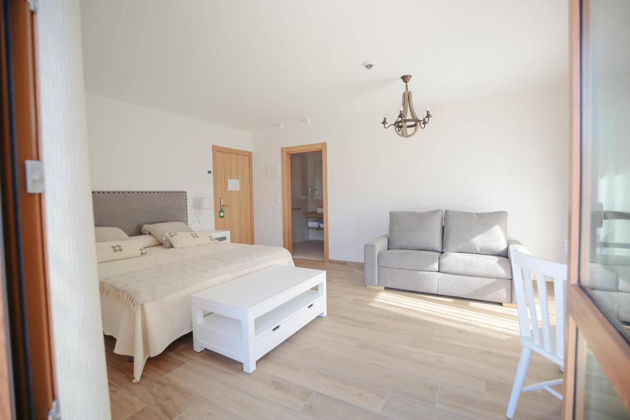 La Posada De Ojebar Nordica Rasines Exteriör bild